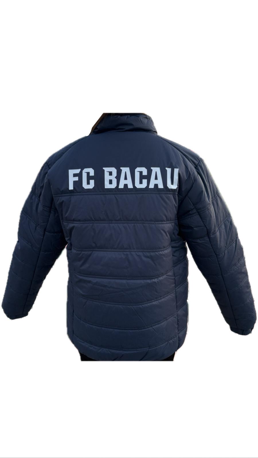 GEACA ALBASTRA IARNA